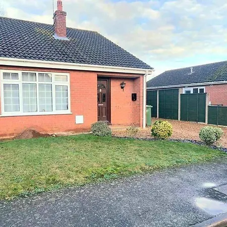 Comfortable Norfolk Bungalow Dersingham Extérieur photo